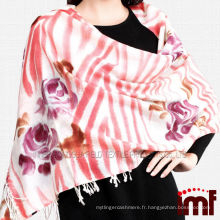 Écharpe fantaisie femme en laine à imprimé fleurs roses